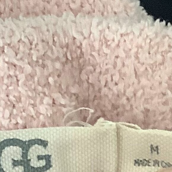 UGG women's Noreen shorts medium pink fuzzy fleece drawstring plush - Picture 5 of 7